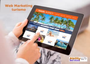 Schermata di un'agenzia di viaggi online su tablet con offerte di viaggi e vacanze, promozione web marketing nel settore turismo